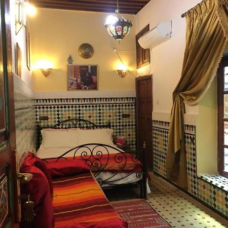 Готель Dar Fes Huda Екстер'єр фото